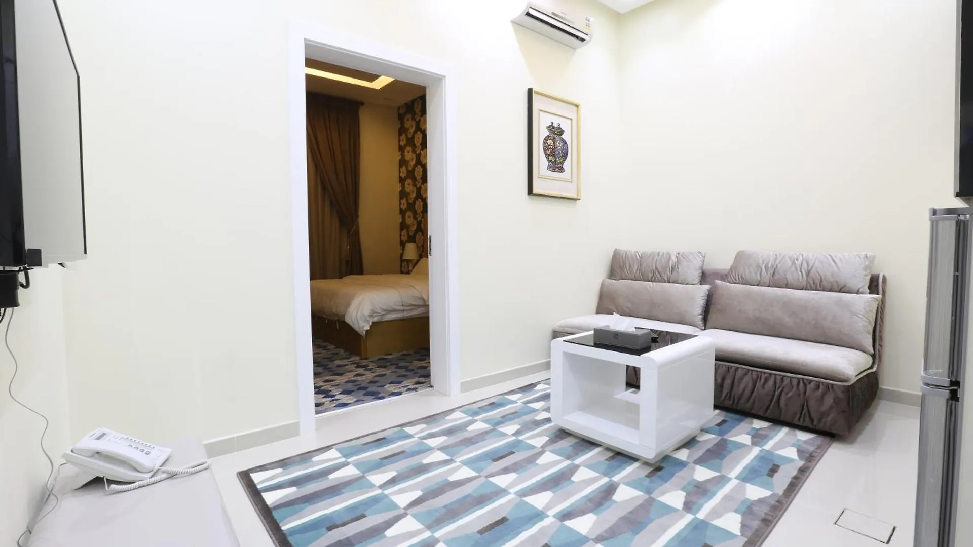 Apartahotel أجنحة درة Dorra Suites Riad