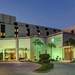 Hotel Holiday Al Qasr, An Ihg, Riad